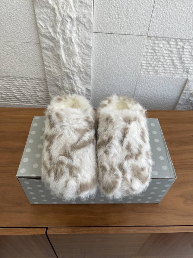 Top Version: Birkenstock 2025 Fall/Winter New Suede Furry Slippers These Birkens