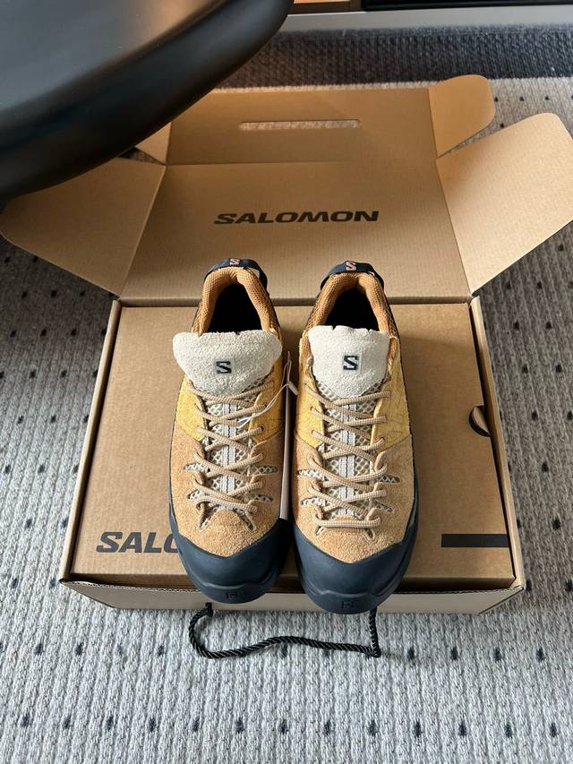 Salomo*25Ss New Aero Glide3 Grvl Running Shoes Salomon products are known for th