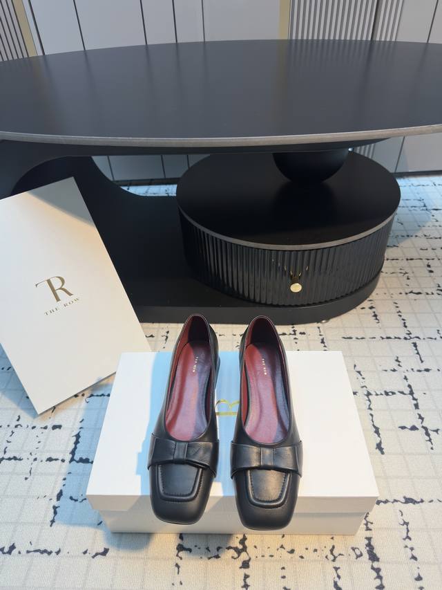 The Row 25Ss Latest Minimalist Bow-Tie Slip-On Deep-Cut Shoes This is a brand th