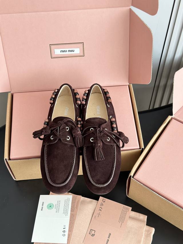 Miumiu 2025Ss Autumn/Winter Loafers - New Runway Style A blessing for driving la