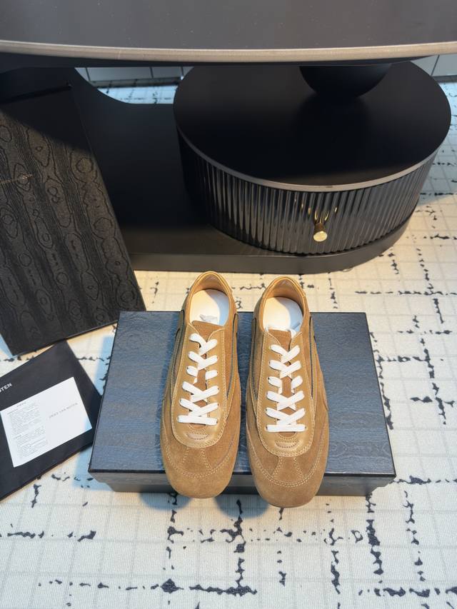 Retail-grade Dries Van Noten Retro Training Shoes (Reseller Level) Dvn's trainin