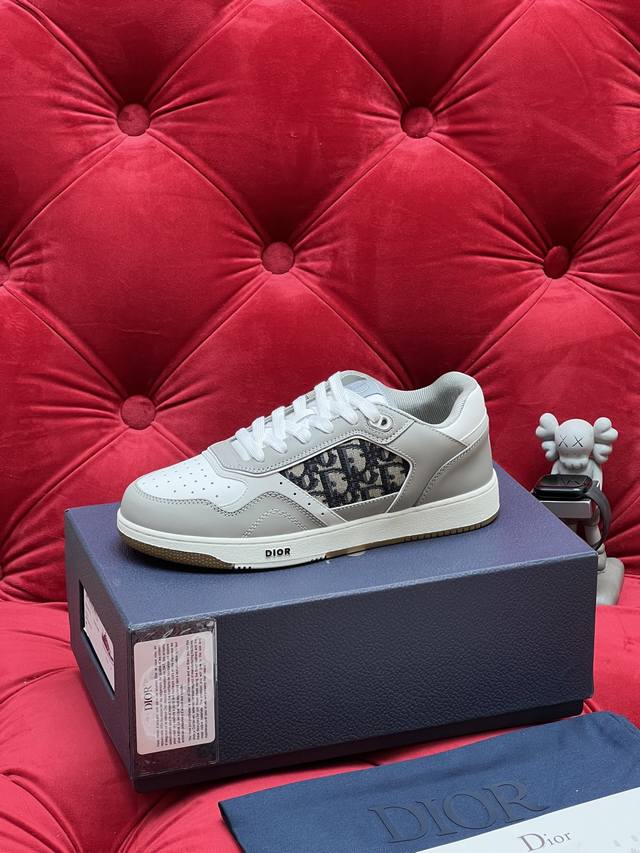 Exclusive Real Shot of High-Volume Dior 25Ss Newly Upgraded B27 Series Classic C