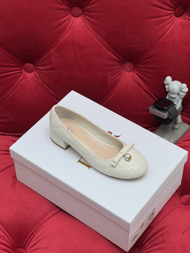 Exclusive Real Shot Top Version #Dior 24Ss Spring/Summer New Pearl Single Shoes,