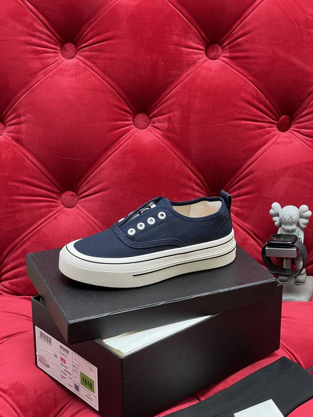 Exclusive Real Shot Top-Tier Version 25Ss Chanel All-Season Canvas Sneakers, Pur