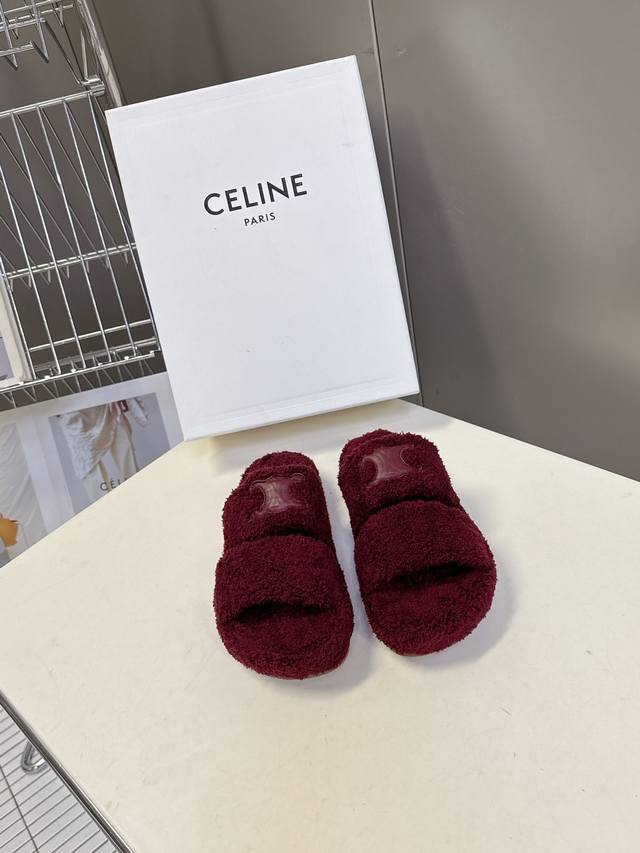 Celine's latest Fall/Winter Arc de Triomphe furry slippers~ So many celebrities