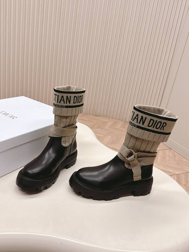 Latest color scheme, short and high-top sock boots!! Top-quality Dior Dior CD au