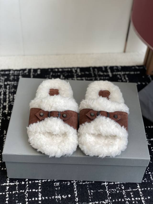 Retail-grade Balenciaga 25 Early Autumn Latest Hot-Selling Fleece Slippers Origi