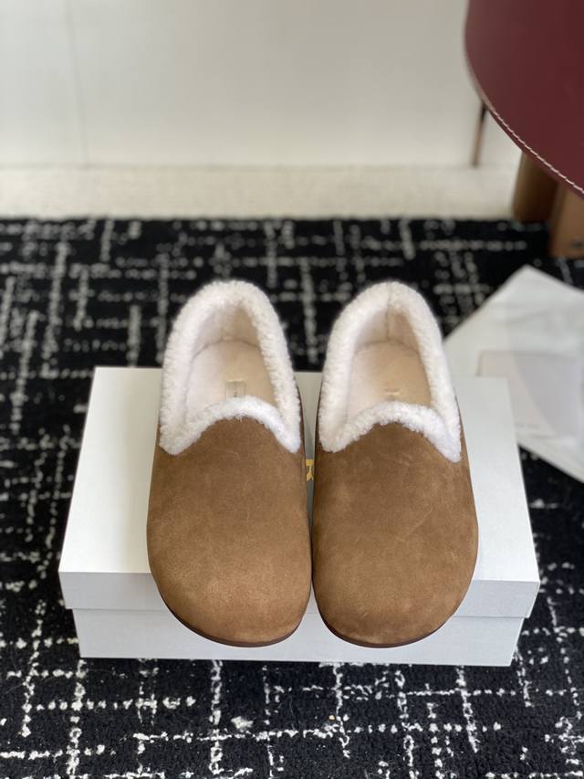 Dongguan-made Therow new wool loafers are simply the most beautiful women's shoe