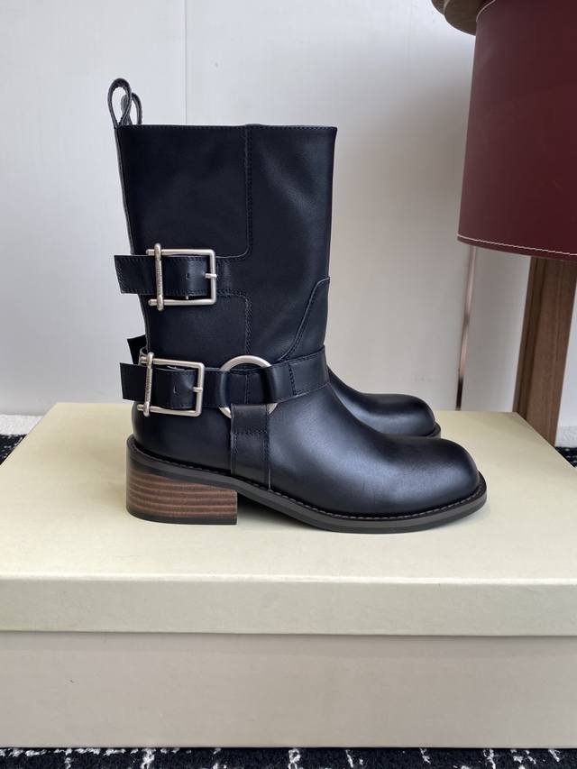 Retail-grade Unfolio 2025 Autumn/Winter New Buckle Ankle Boots Calling them the