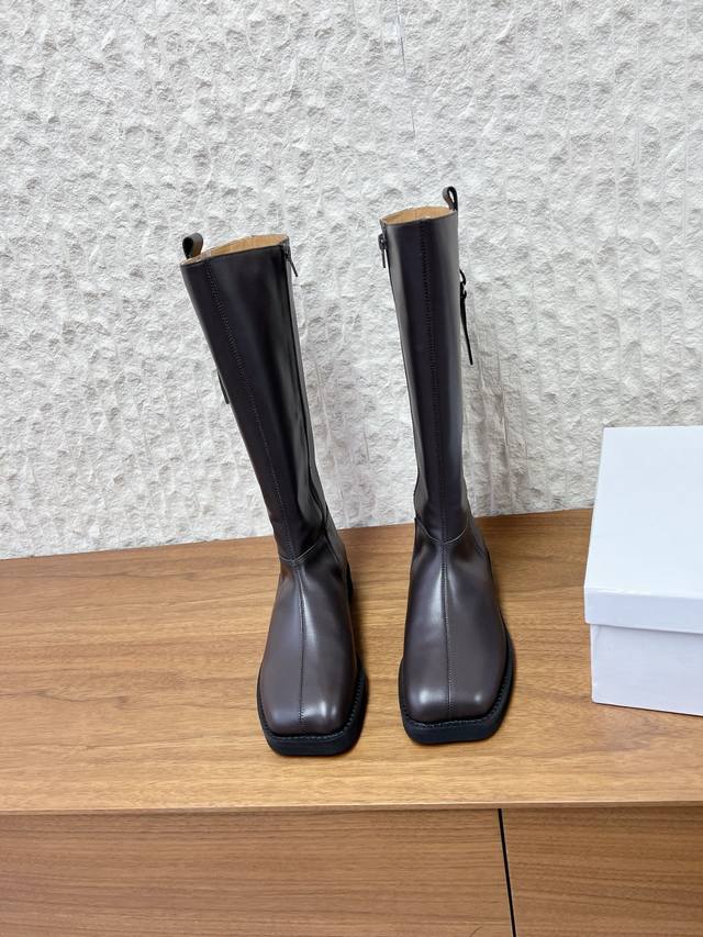 G279 Maisonmargiela 25Ss Autumn/Winter New Split-Toe High Boots Hot Arrival! So