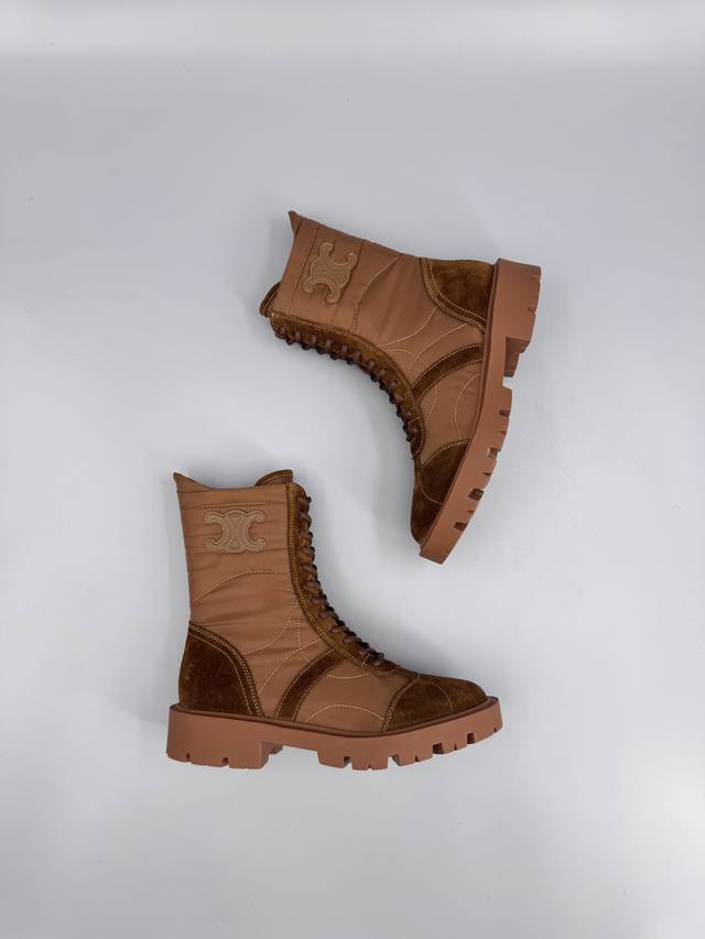 2025 Fall/Winter New Celine Bestselling Dr. Martens Boots A must-have Dr. Marten