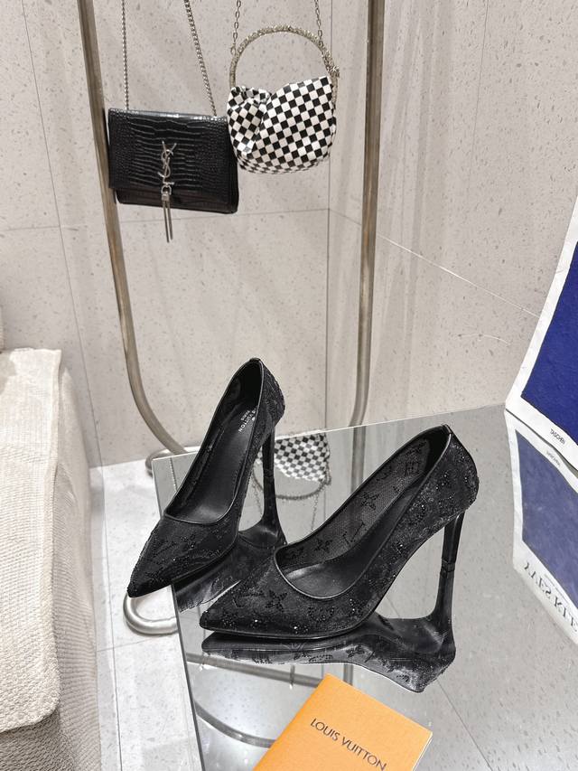 Lv Mesh Rhinestone Single Shoes Loui & Vuitto 2025 New Top-Tier Version This Gal