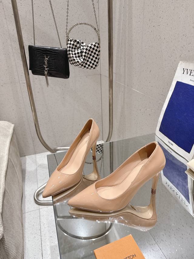 Lv Gala Shoes Loui & Vuitto 30 Early Spring New Top Version This Gala high heel