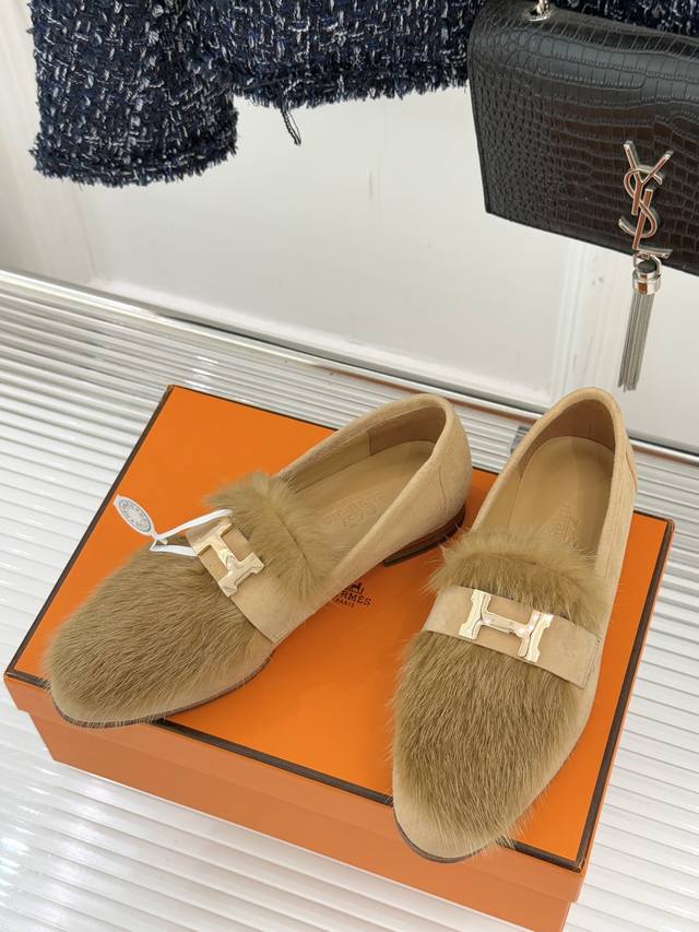 Top-quality half-length slip-on loafers Comes with original high-end airplane b