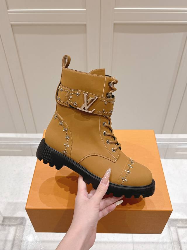 Lv 25Ss Autumn Round Toe Studded Ankle Boots