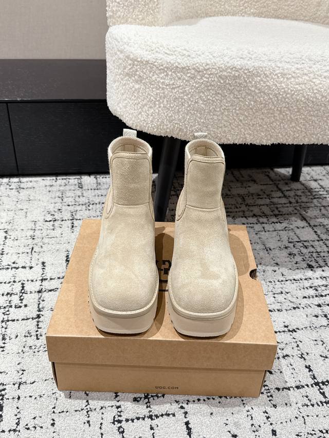 Ugg 25 Latest Snow Boots The hottest Ugg platform snow boots of the year are her