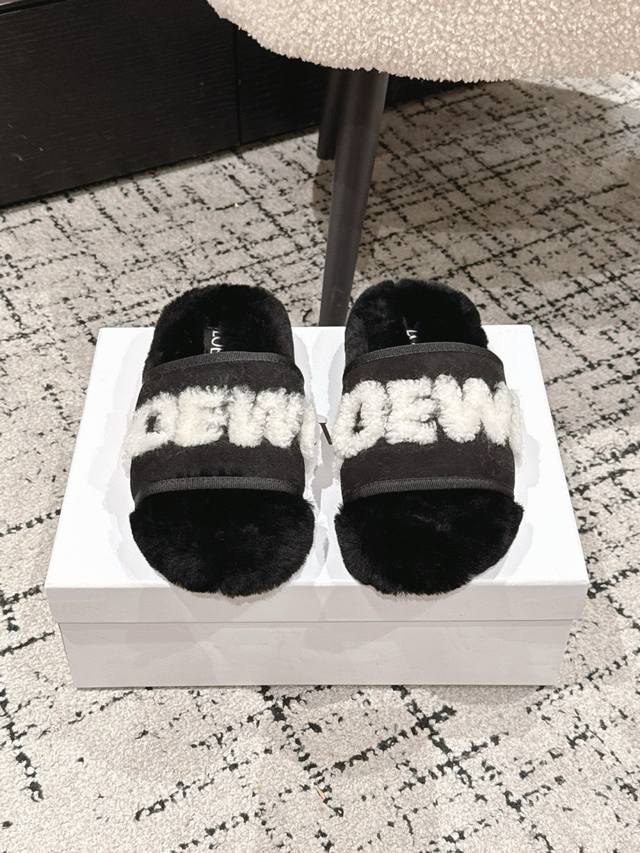 Loewe Fall/Winter 2025 Flat Wool Slippers New Arrival Super comfortable wool sli