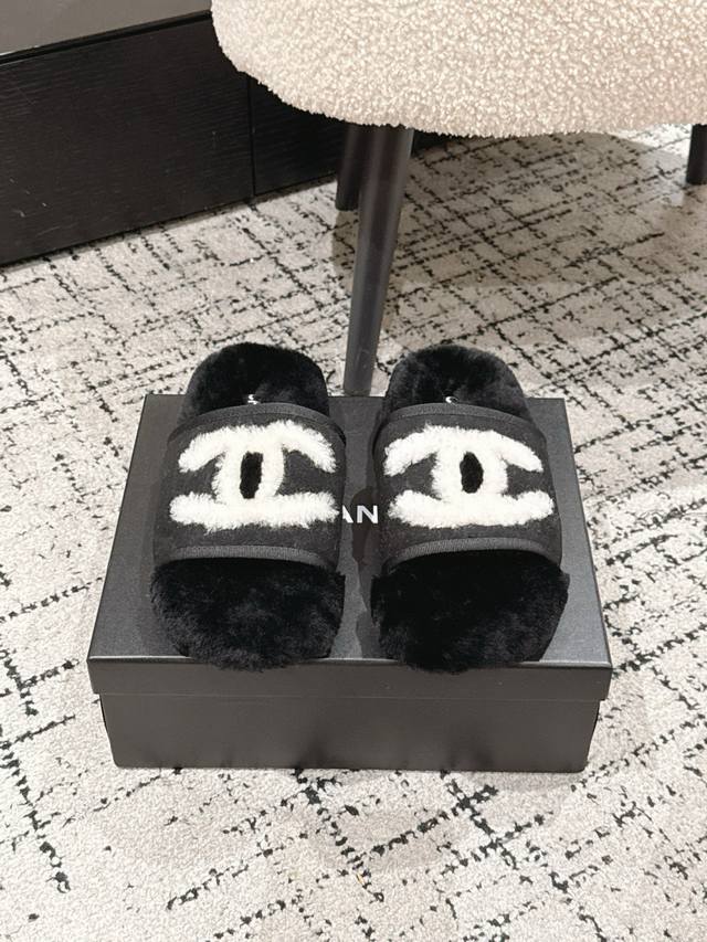 Chanel Fall/Winter 2025 Flat Wool Slippers New Arrival Super comfortable wool sl