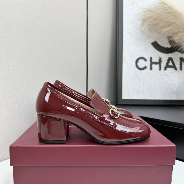 New product, original last development, same as department store fabric, mixed