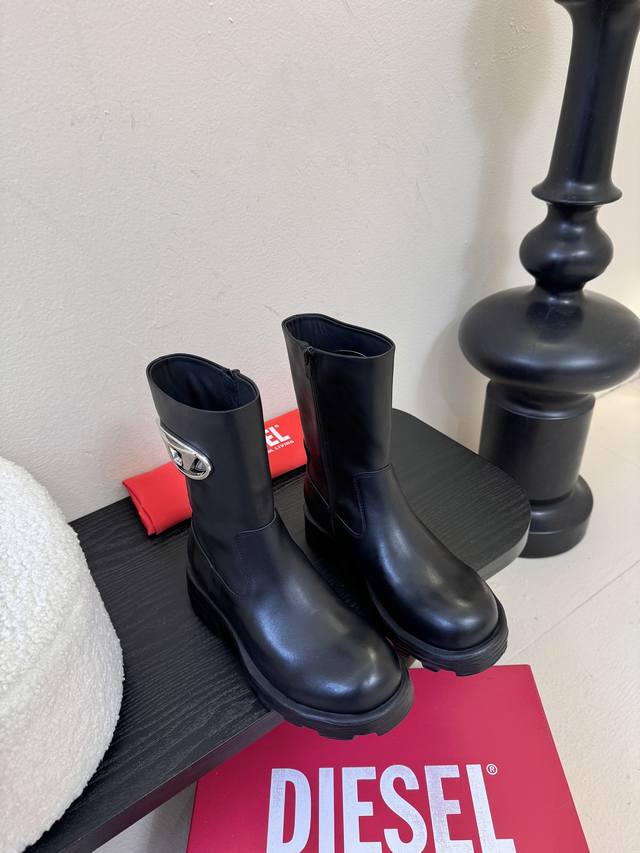 It's hard not to love Diesel! They're so beautiful I can't take my eyes off the