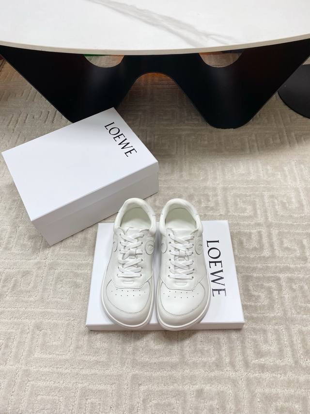 High-quality Loewe 25Ss Autumn/Winter Jambo sneakers, a new style for couples.