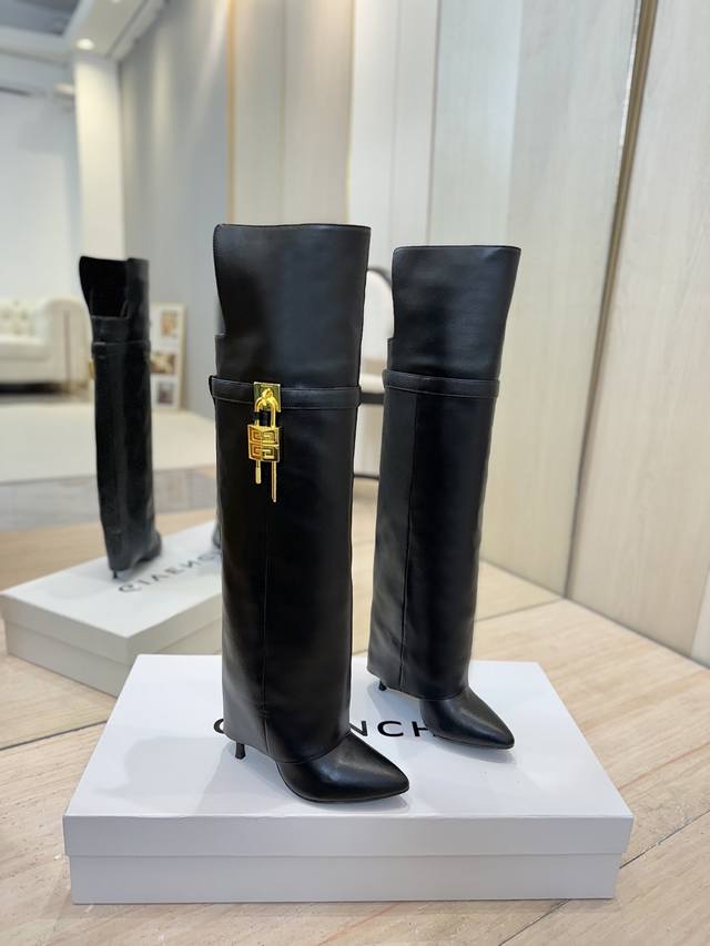 Factory Price (pp): Authentic Counter Grade Custom Version Givenchy High-Heeled