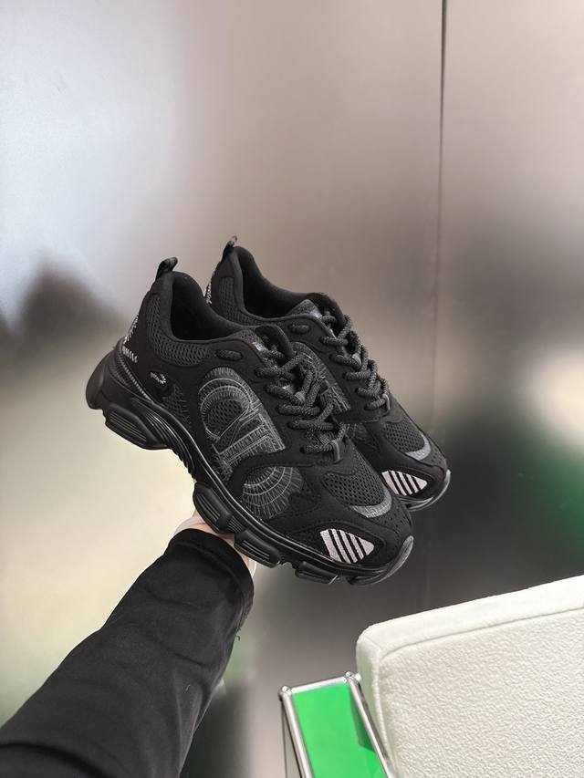 Dior Dior Vibe Sneakers New Dior colorway updated simultaneously on the official