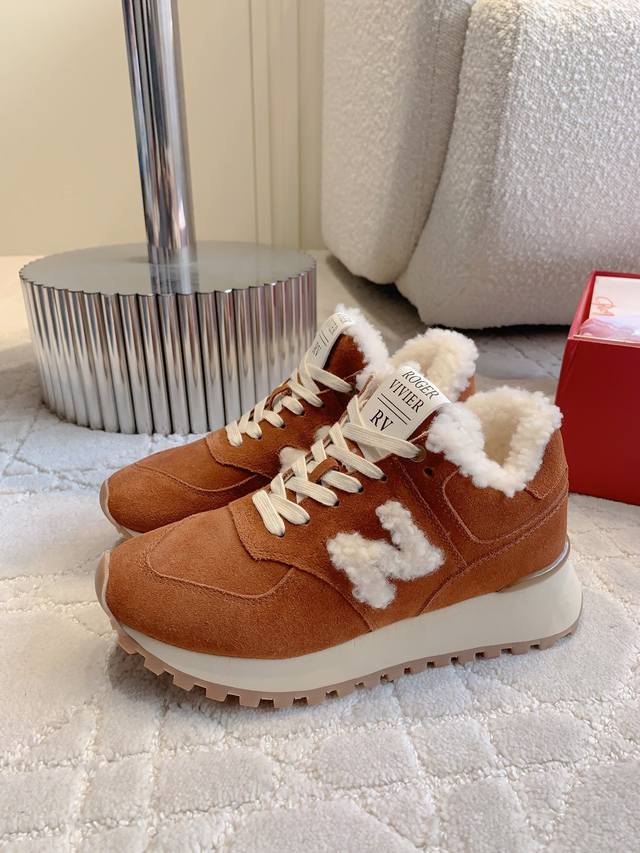 Factory Price p Roger Vivie* X New Balance Collaboration Sneakers. Comfortable