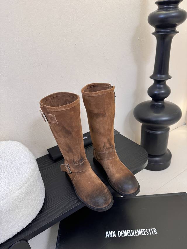 Cowhide Cowhide 490 Annann Demeulemeester Knee-High Boots with Detachable Buckl