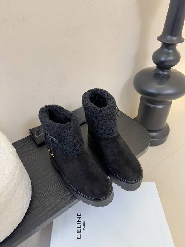 Celine's latest collection of Dr. Martens boots, cotton boots, and snow boots. T