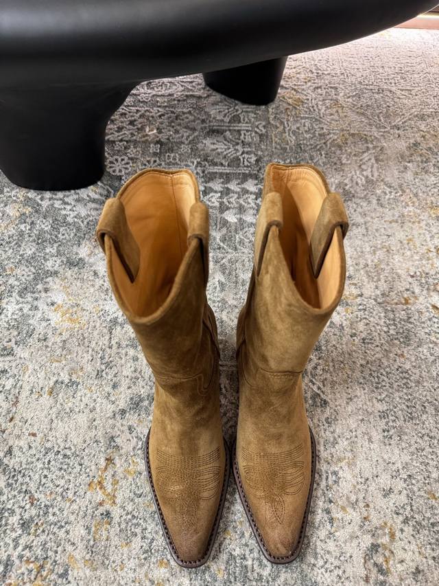 Vintage Distressed Ankle Boots