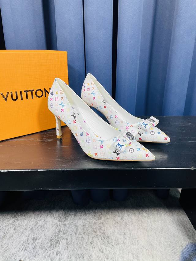 7.5Cm high heel, new autumn/winter style from Donkey. Material: Special imported