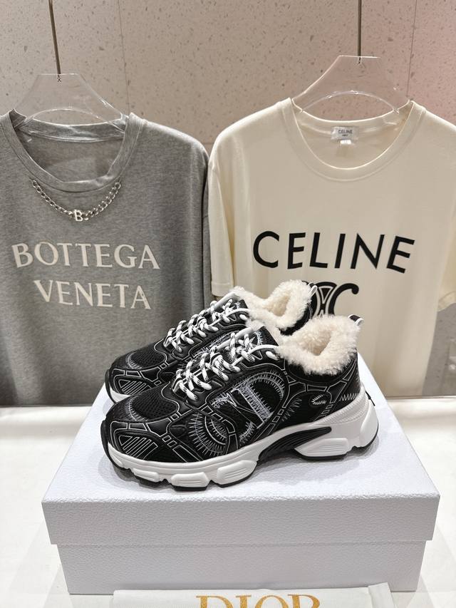 Top-tier autumn/winter new style fleece-lined casual sports shoes/dad shoes...i