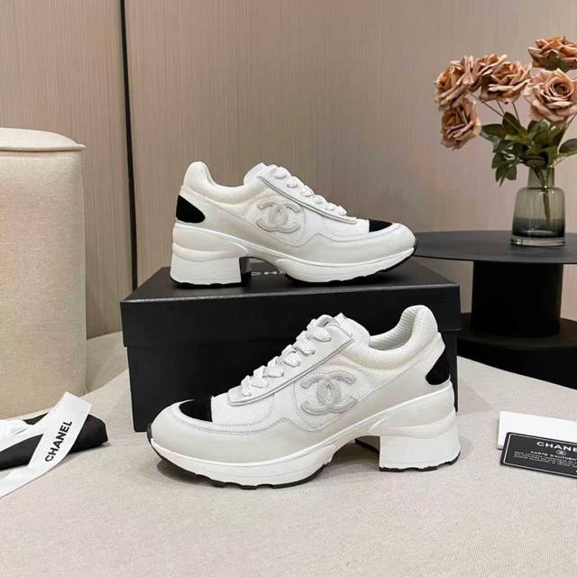 Top-tier version Hot-selling Chanel 25K Fall/Winter New High-Heeled Color-Blocke