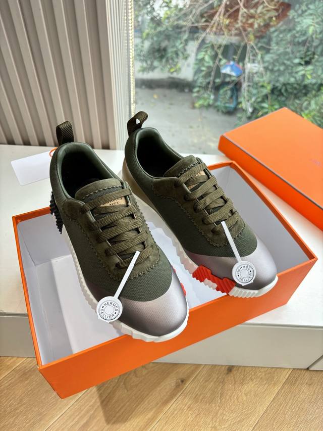 In stock, airplane box version 15G909 Hermes Bouuncing sneakers for men, real p