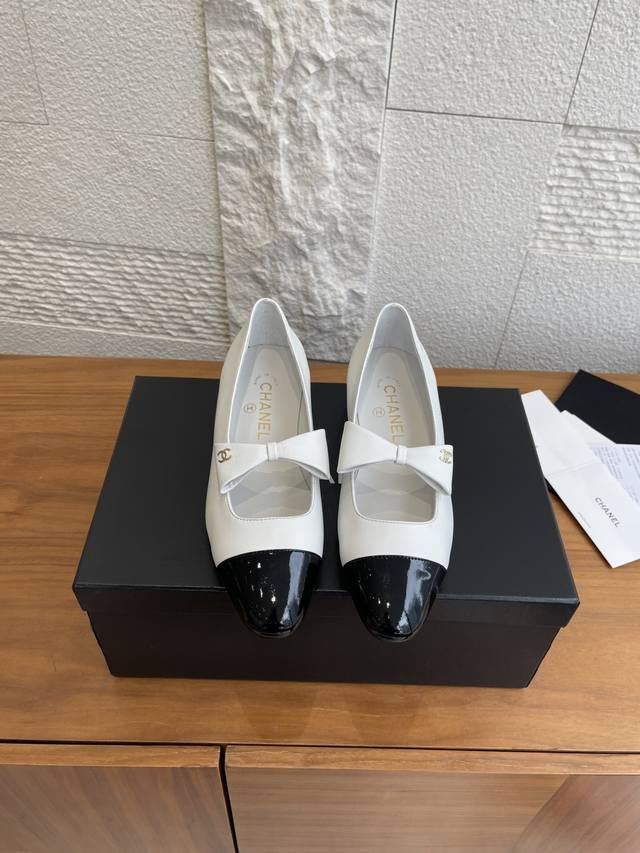 Top Version: Chanel 25B Early Autumn New Bow Pearl Heel Mary Jane Shoes Chanel M