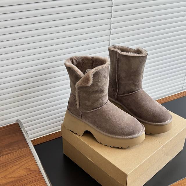 Get Song Yuqi's outfit in one click!!! I was totally sold on Song Yuqi's new Ugg