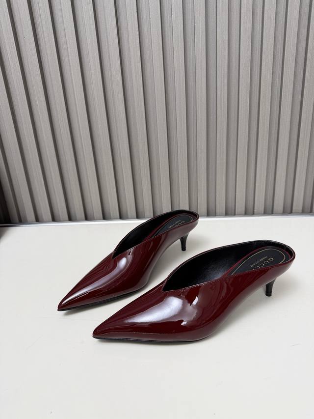 New arrival! Another stylish and elegant shoe, perfectly blending comfort and s