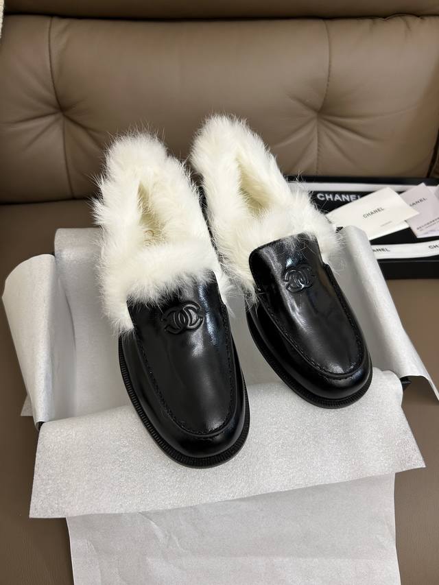 Customized, No Returns or Exchanges Top Quality Chanel 25N Coco Neige Ski Series