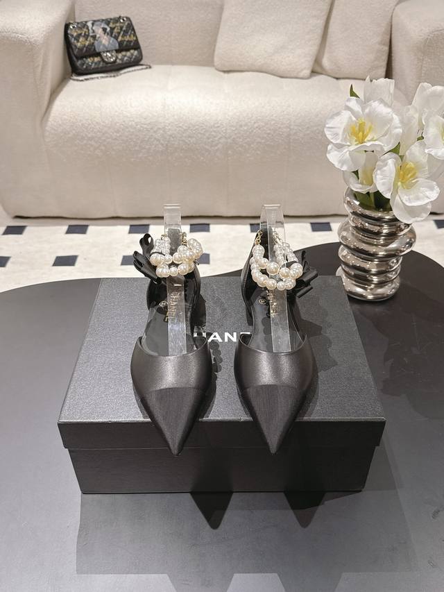 35-41 40 41 Custom Top-quality goods Chanel 2025K new pointed-toe camellia pearl