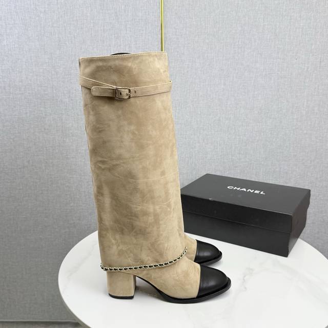 Chanel 25B New Double C Autumn/Winter Boots Chanel Autumn/Winter Heavy-Duty Popu