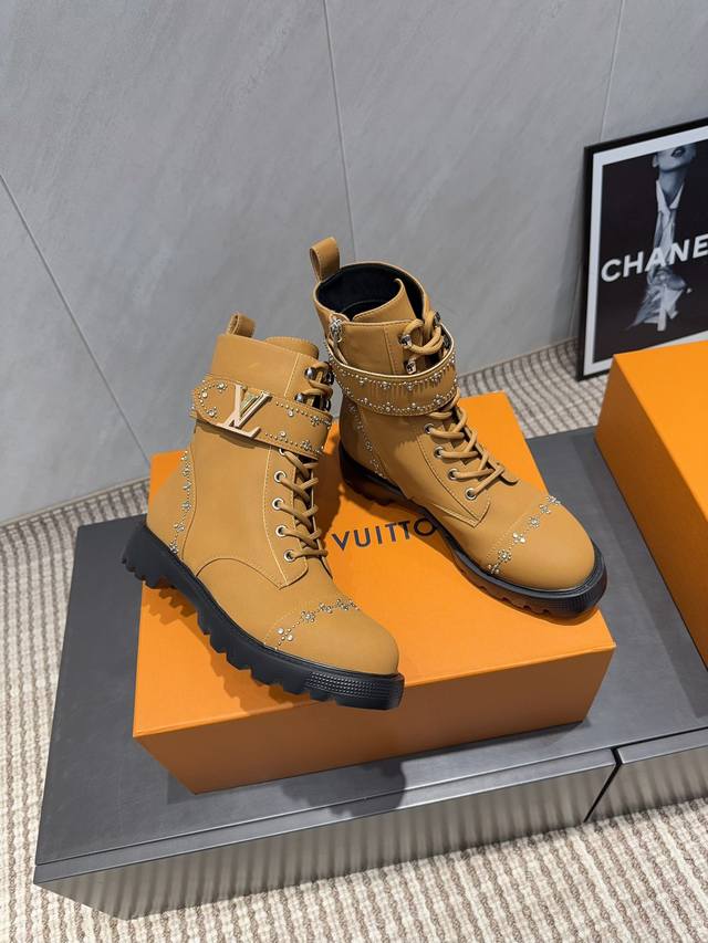 Factory Direct: Exclusive Top-Tier Version L*V 2025 VS Early Autumn Latest Hot-