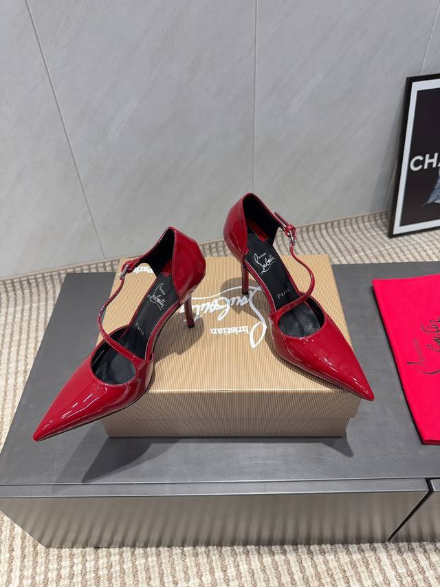 Factory Direct: Exclusive Top-Tier Version Christian Louboutin Cl Red Sole Shoe