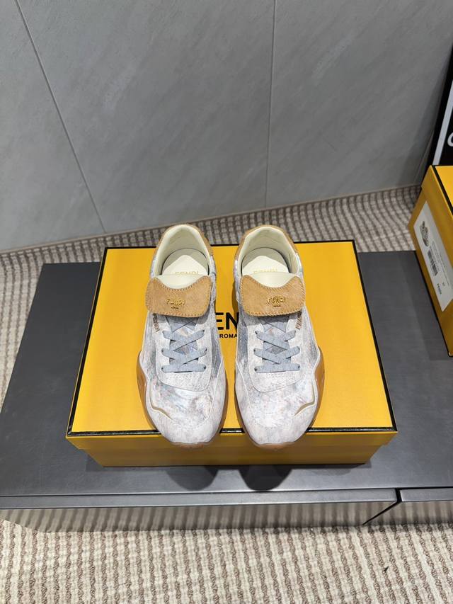 Factory Direct: Exclusive Top-Tier Version for Women and Men F*Endi 2025 Autumn