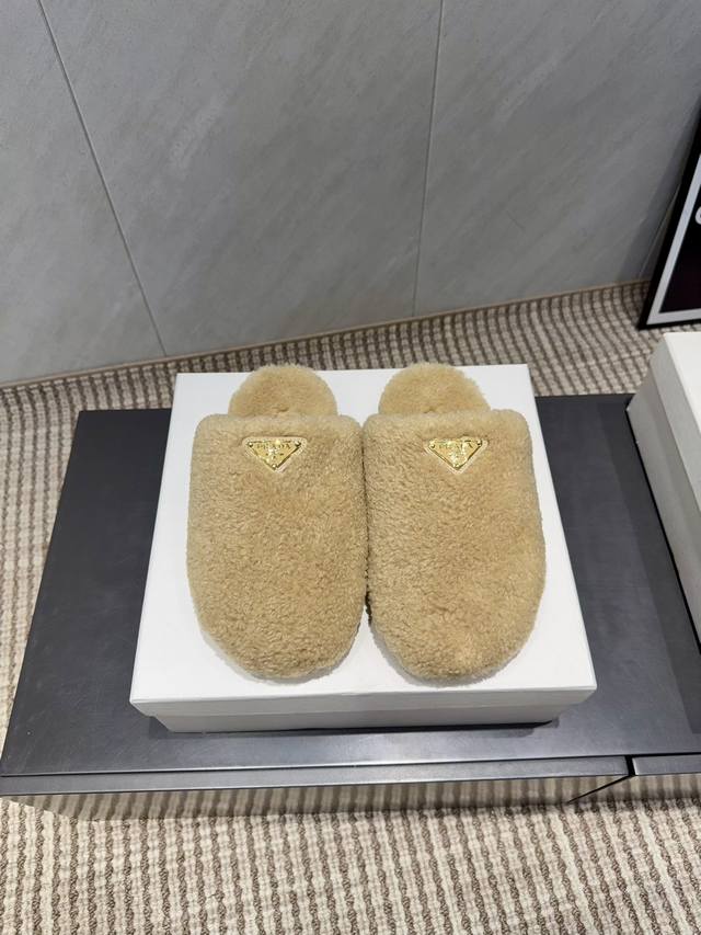 Factory Direct: Exclusive Top-Tier Version Prad*A2025Vs Early Autumn New Popula