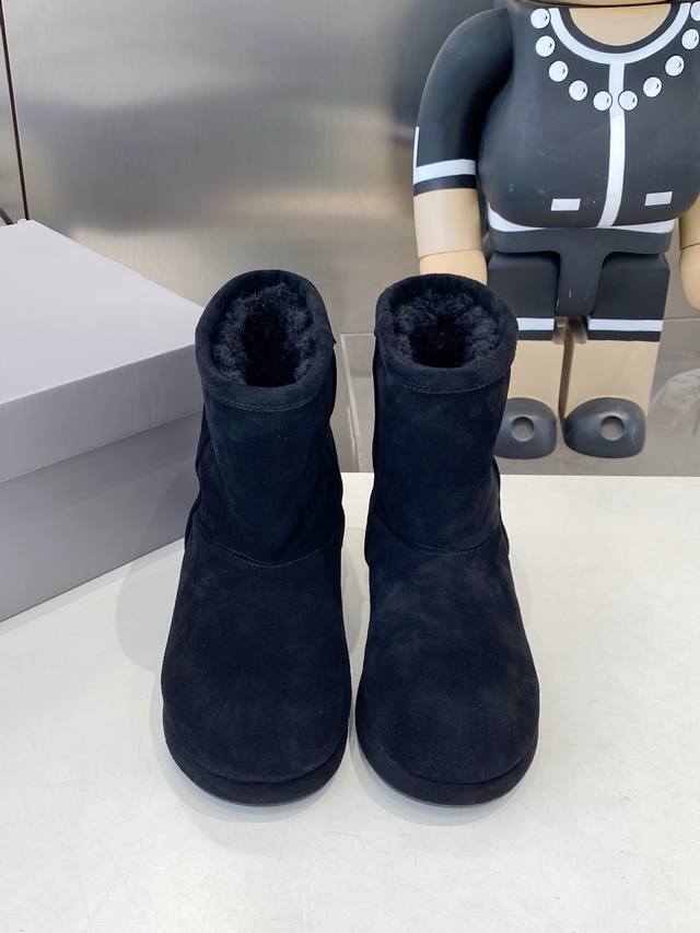 Latest Balenciaga Ski Collection Wool Snow Boots (DDD) - Authentic purchase, pe