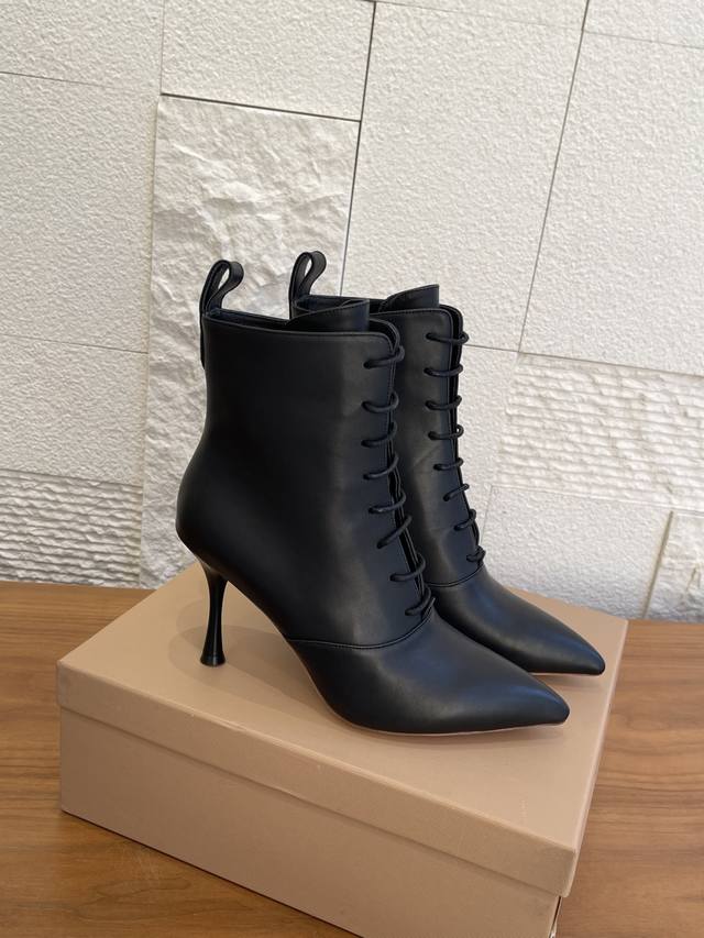 Top Version: Gianvito Rossi 25Ss Autumn/Winter New Pointed Toe Lace-up Stiletto