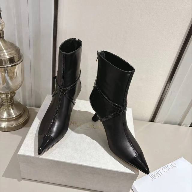 Jimmy Choo 2025 Early Autumn Aren Pum High Heels, made of imported soft lambskin