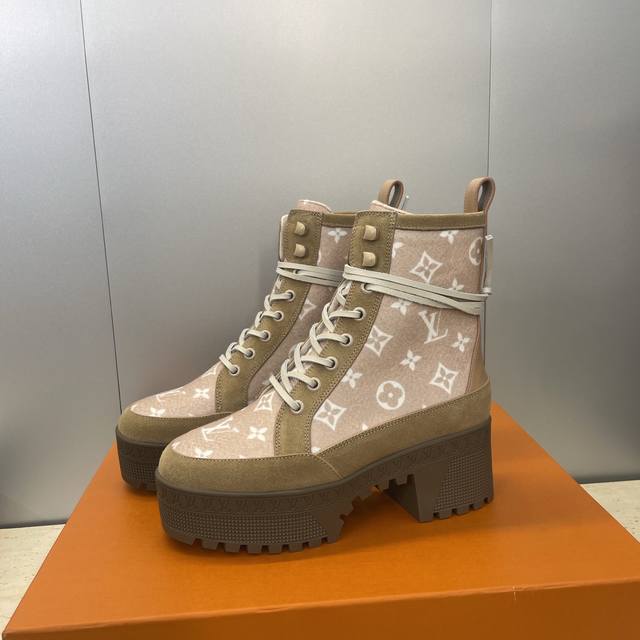 Factory Price Louis Vuitton* 2025 Autumn/Winter New Lace-up Motorcycle Ankle Boo