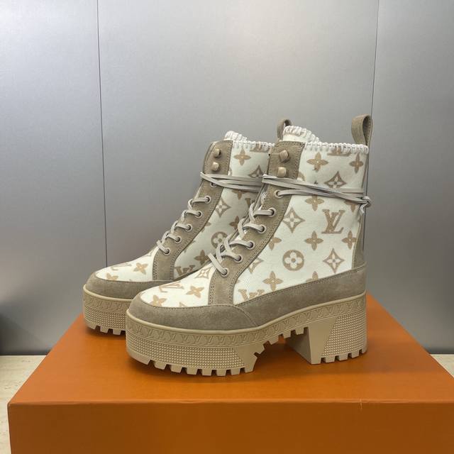 Factory price Louis Vuitton* 2025 Autumn/Winter New Lace-up Motorcycle Ankle Boo